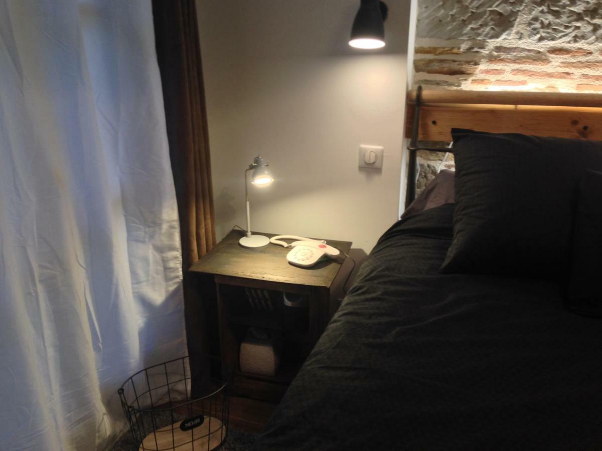 Les Machines De Jules, Hyper Centre Apartment น็องต์ ภายนอก รูปภาพ
