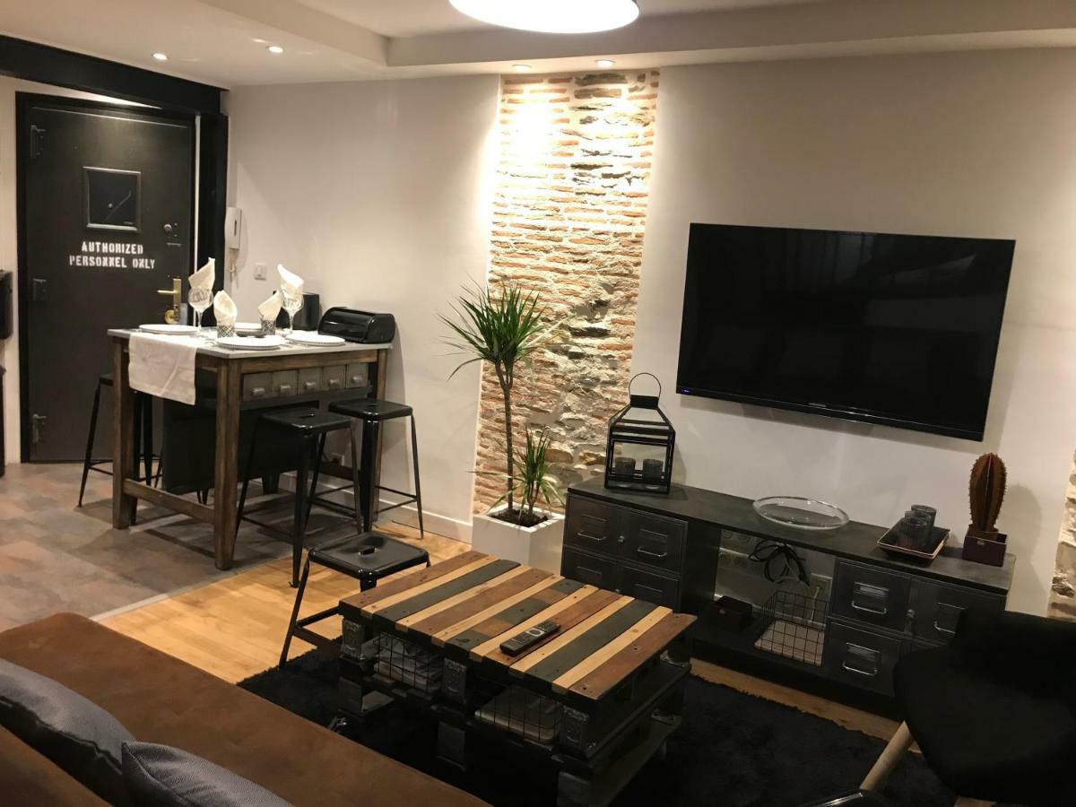 Les Machines De Jules, Hyper Centre Apartment น็องต์ ภายนอก รูปภาพ