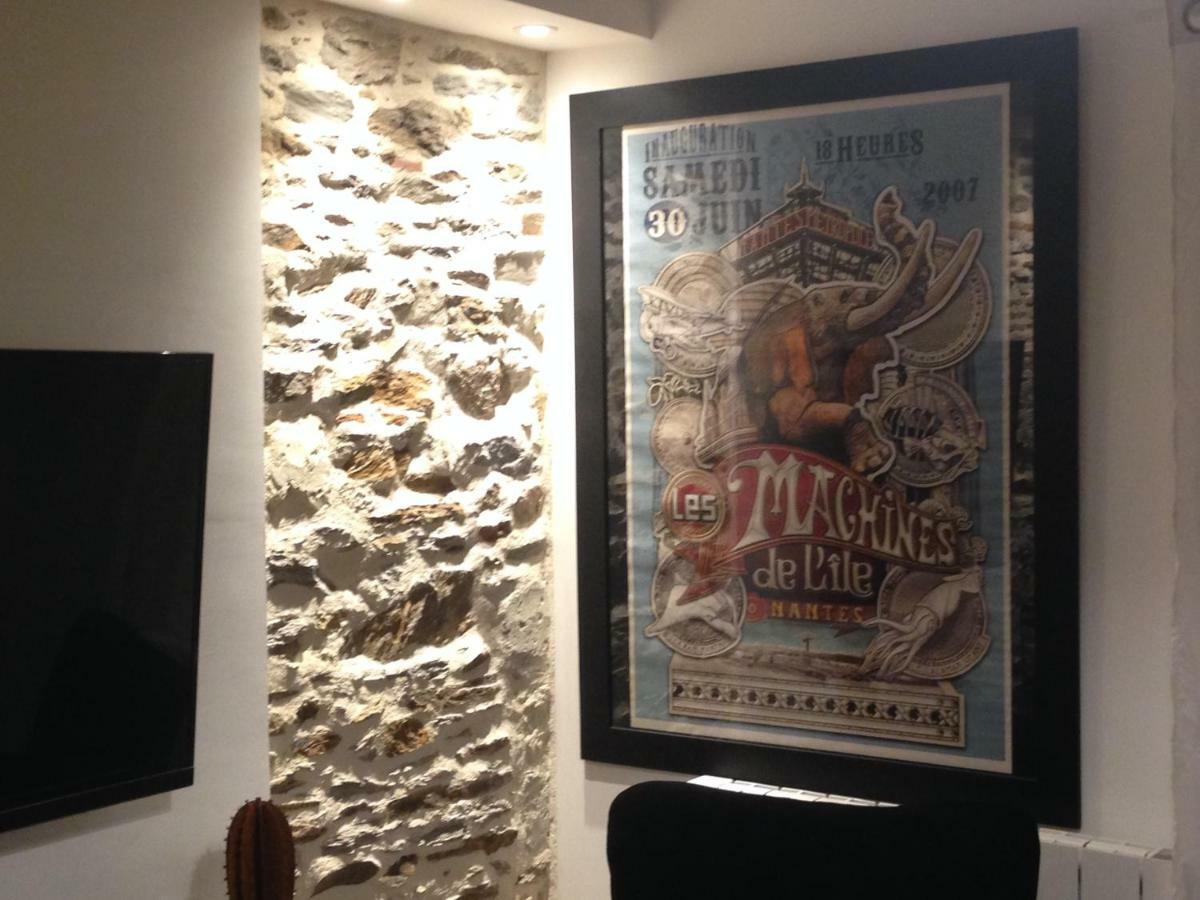 Les Machines De Jules, Hyper Centre Apartment น็องต์ ภายนอก รูปภาพ