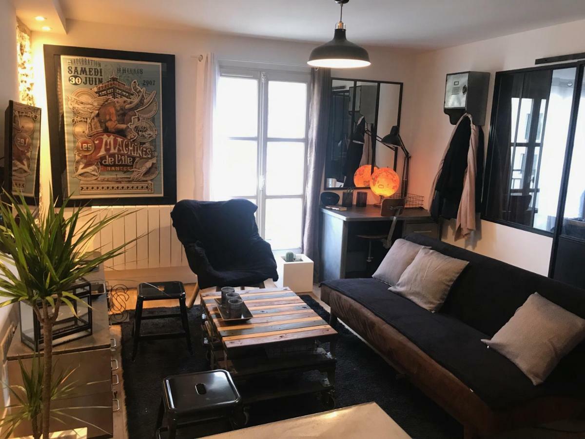 Les Machines De Jules, Hyper Centre Apartment น็องต์ ภายนอก รูปภาพ