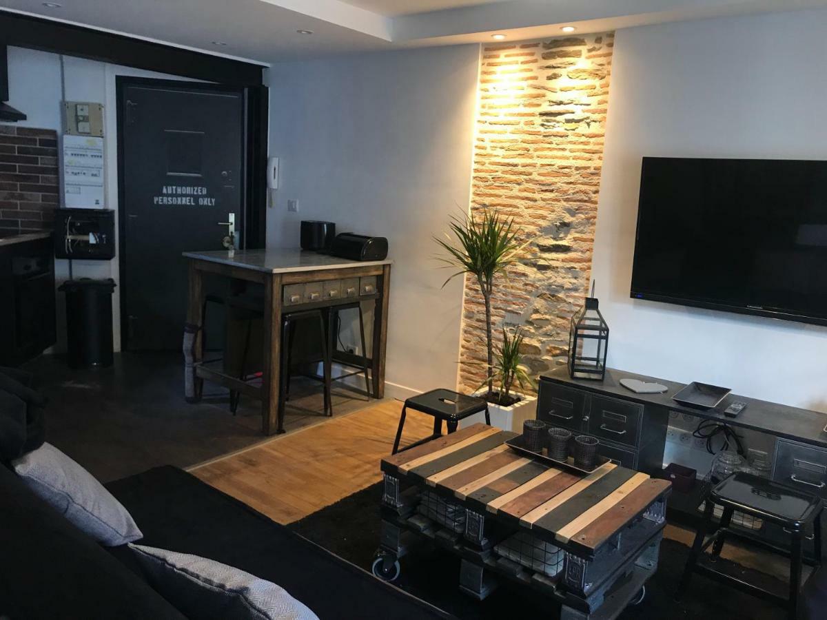 Les Machines De Jules, Hyper Centre Apartment น็องต์ ภายนอก รูปภาพ